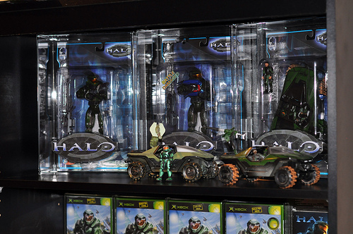 Halo 1 Display
